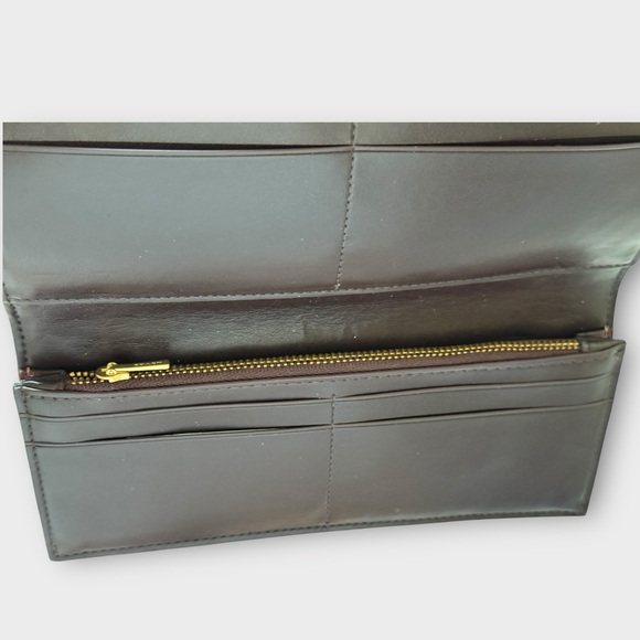 NWT Coach Tabby Long Wallet - Picture 7 of 10